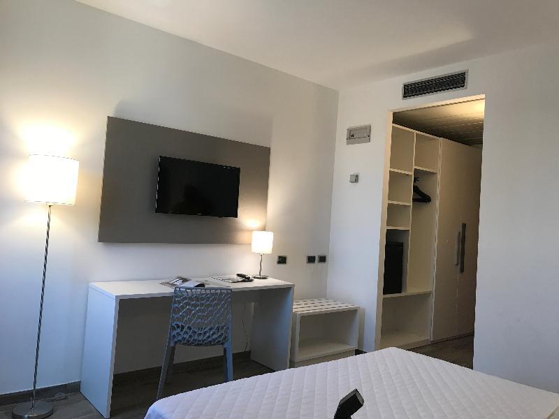 Hotel Toscana Ambassador 4*