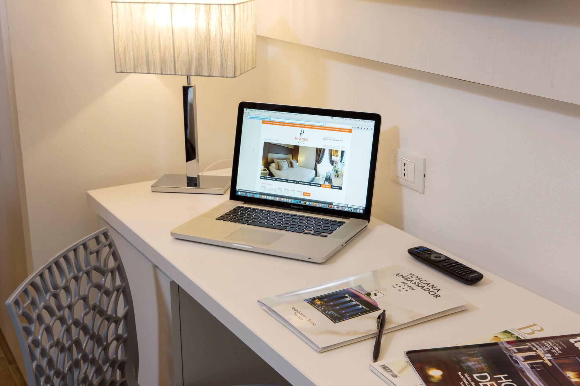 Hotel Toscana Ambassador 4*
